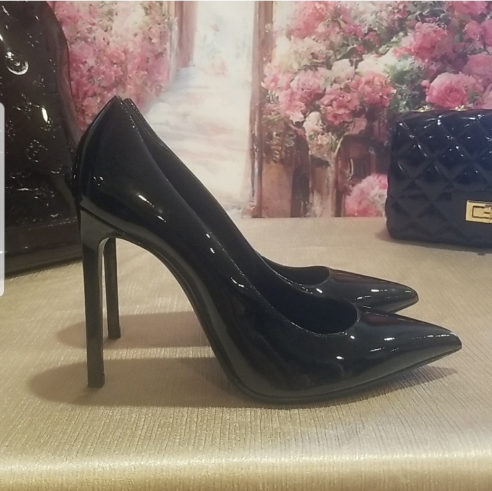 Saint Laurent Paris 38.5 patent pointed toe pumps